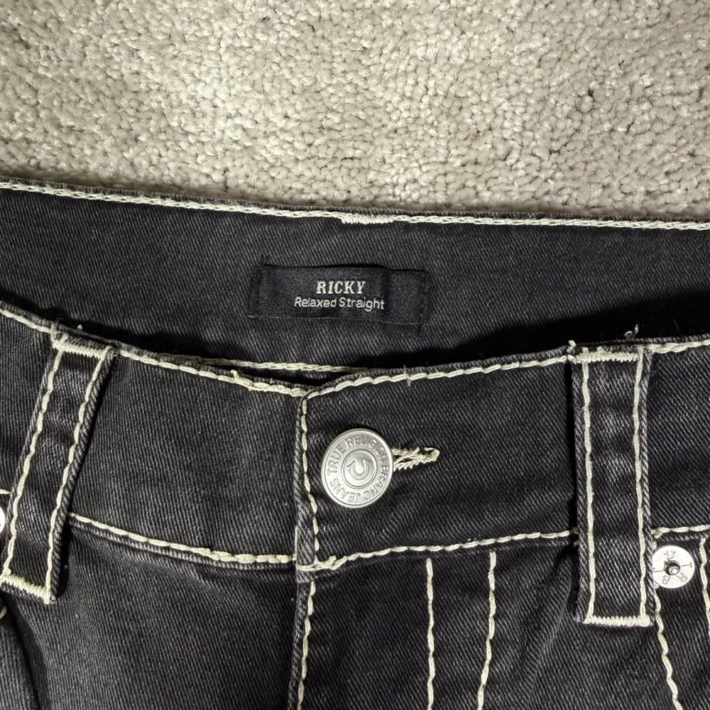 NWT True Religion Ricky Big T Flap Straight Men's‎ 36x33 Jeans Grey Smoky Denim